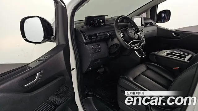 Hyundai Staria Staria Tourer 11 мест — Фото автомобиля 10