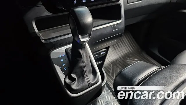 Hyundai Staria — Фото автомобиля 8