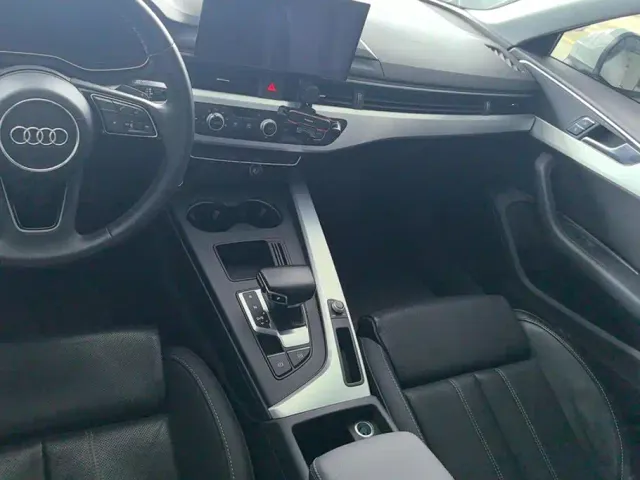 Audi A4L — Фото автомобиля 16