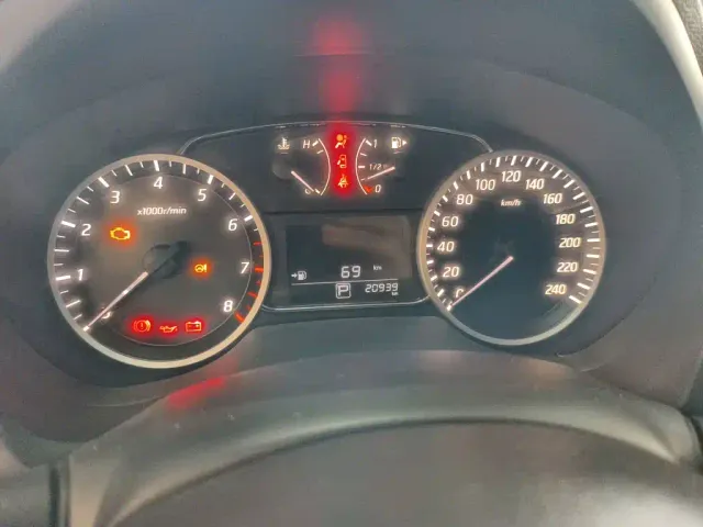 Nissan Sylphy — Фото автомобиля 11