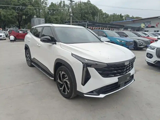 Geely Boyue — Фото автомобиля 3