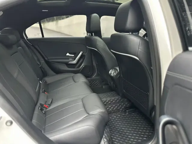 Mercedes-Benz A-Class — Фото автомобиля 5