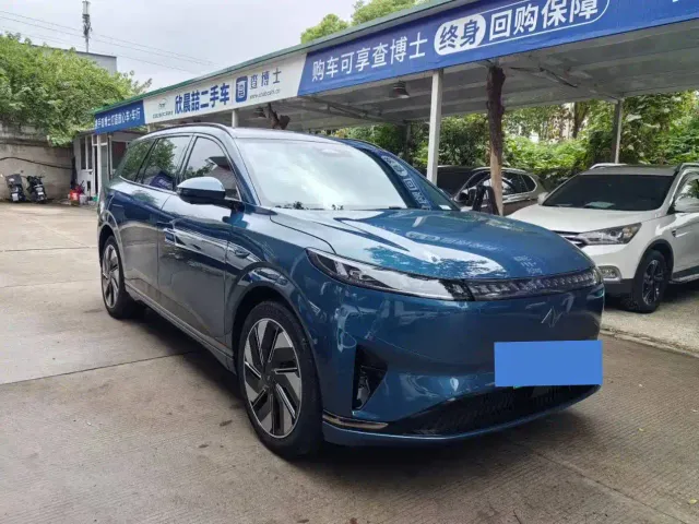 Dongfeng eπ 008 — Фото автомобиля 3