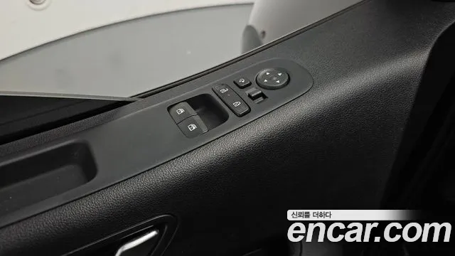 Hyundai Staria — Фото автомобиля 15