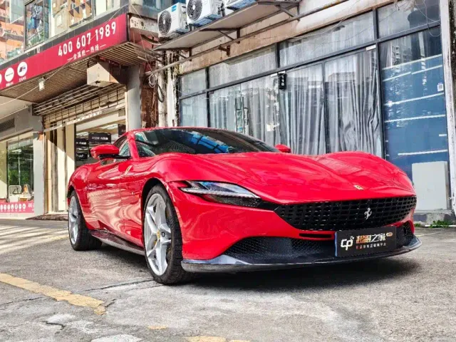 Ferrari Roma — Фото автомобиля 3
