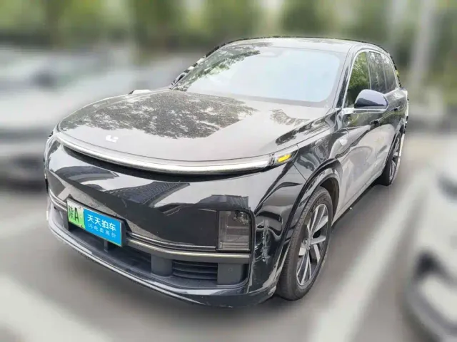 Фотография автомобиля — Li Auto L8