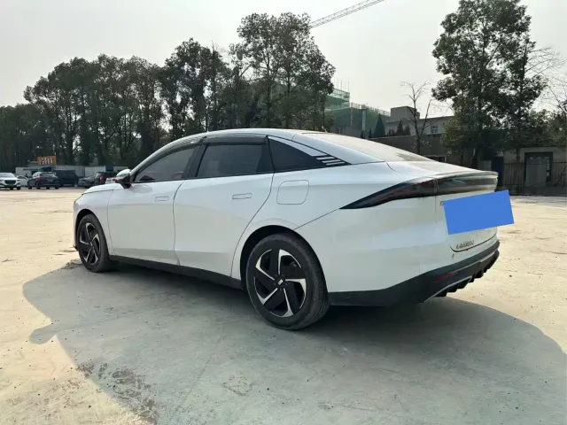 Geely Galaxy L6 — Фото автомобиля 9