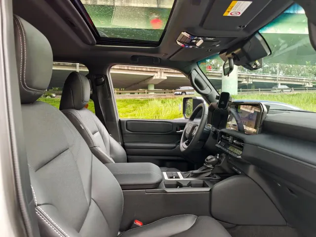 Toyota Prado — Фото автомобиля 7
