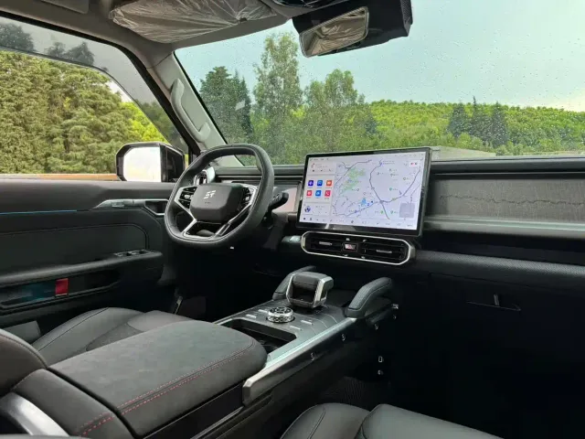 Jetour T2 — Фото автомобиля 6