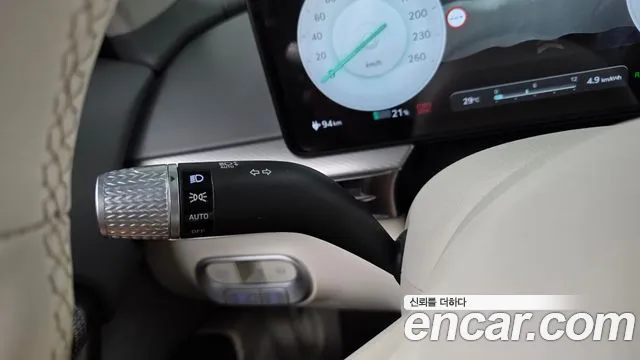 Genesis GV60 — Фото автомобиля 23