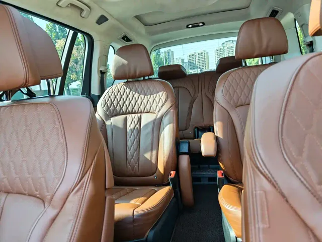 BMW X7 — Фото автомобиля 10