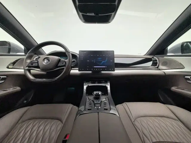 BYD Han — Фото автомобиля 5