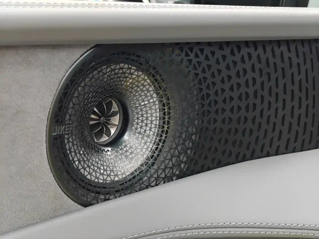 Lotus Emeya — Фото автомобиля 17
