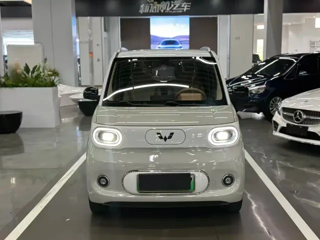 Wuling Hongguang Mini EV — Фото автомобиля 2