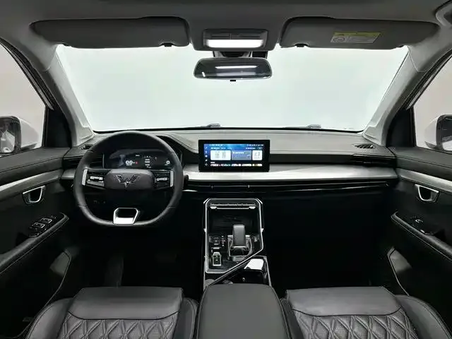 Wuling Asta — Фото автомобиля 4