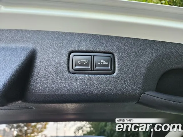 Kia Carnival 4th Gen — Фото автомобиля 5