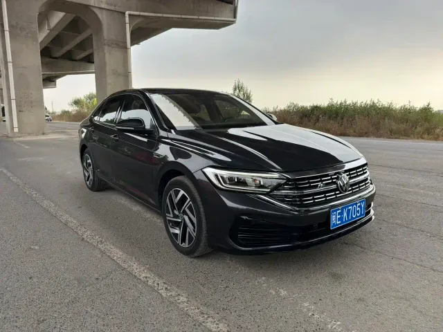 Volkswagen Sagitar — Фото автомобиля 3