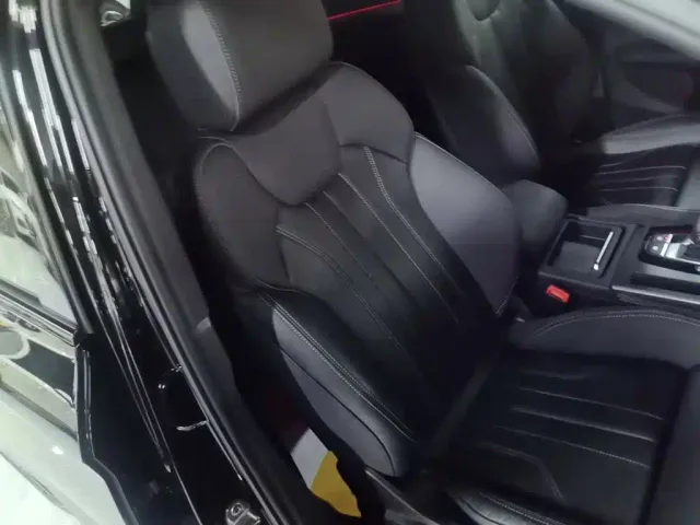 Audi Q5L — Фото автомобиля 24