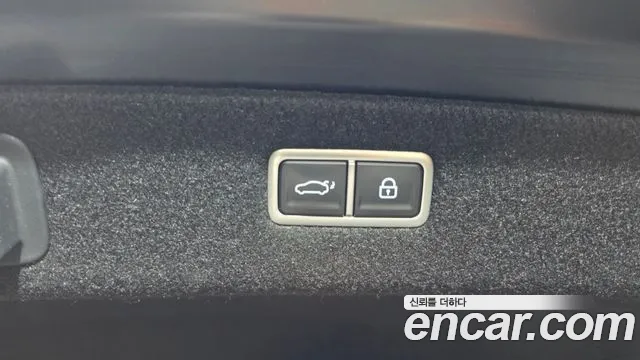 Genesis G90 Бензин 3.5 турбо AWD — Фото автомобиля 29