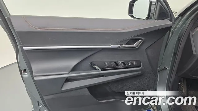 KG_Mobility_Ssangyong Torres Новый Torres Бензин 1.5 4WD — Фото автомобиля 23
