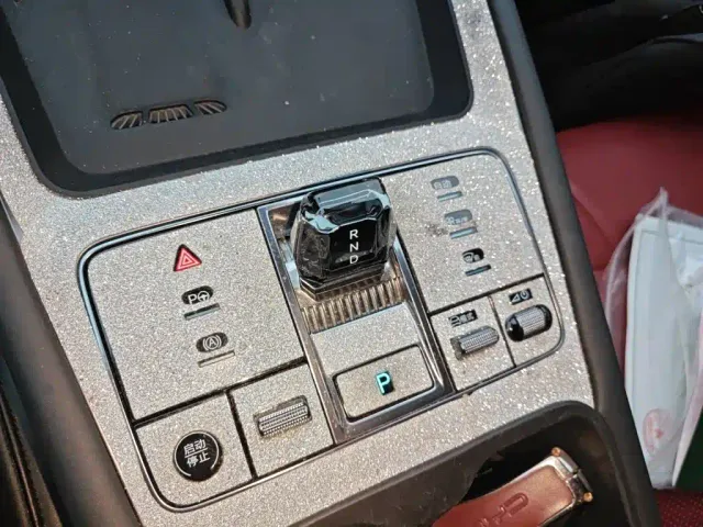 BYD Sealion 07 EV — Фото автомобиля 10