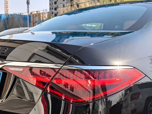 Mercedes-Benz S-Class — Фото автомобиля 11