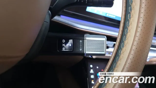 Hyundai Grandeur Grandeur (GN7) 3.5 Бензин 2WD — Фото автомобиля 9