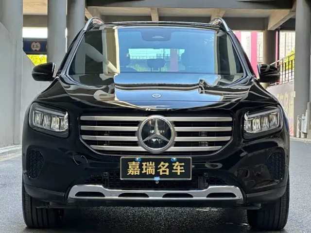 Mercedes-Benz GLB-Class — Фото автомобиля 2