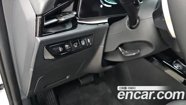 Kia Niro The All New — Фото автомобиля 25