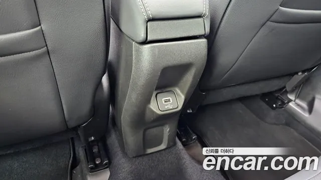 Jeep Renegade — Фото автомобиля 27