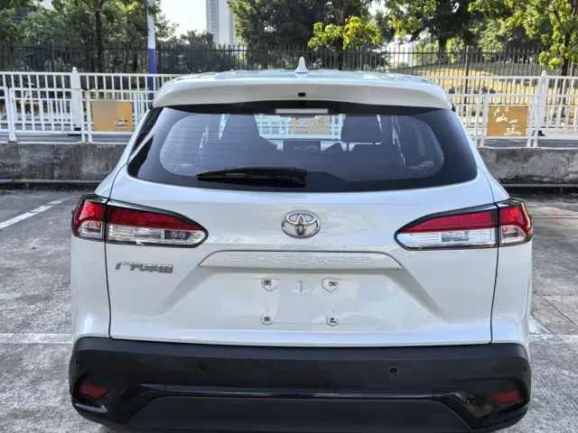 Toyota Frontlander — Фото автомобиля 11