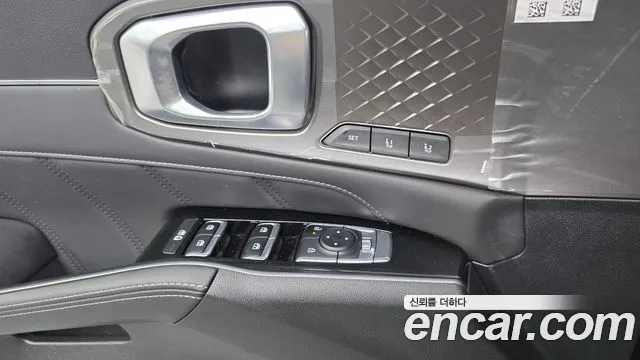 Kia Sorento Новый Sorento 4 поколение Бензин 2.5T 2WD — Фото автомобиля 11