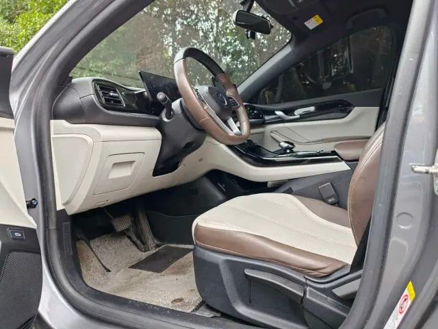 BYD Qin PLUS — Фото автомобиля 7