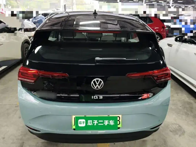 Volkswagen ID.3 — Фото автомобиля 5