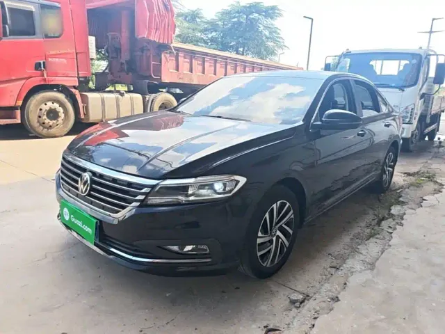 Фотография автомобиля — Volkswagen Lavida