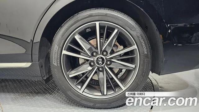 Hyundai Grandeur Новый Grandeur IG — Фото автомобиля 21