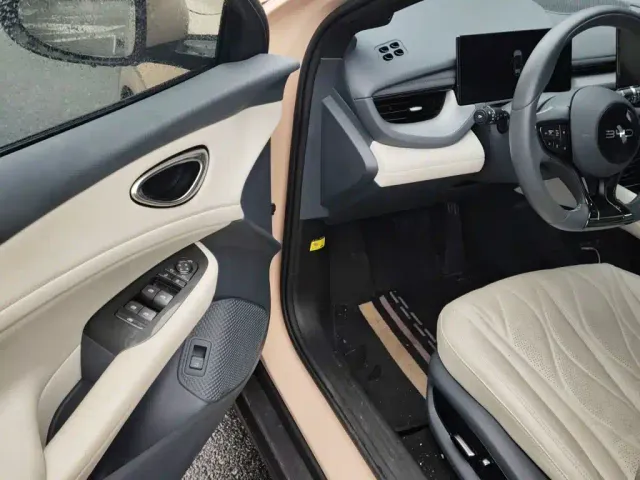 BYD Seal 06 GT — Фото автомобиля 17