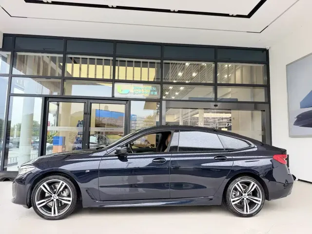 BMW 6 Series Gran Turismo — Фото автомобиля 2