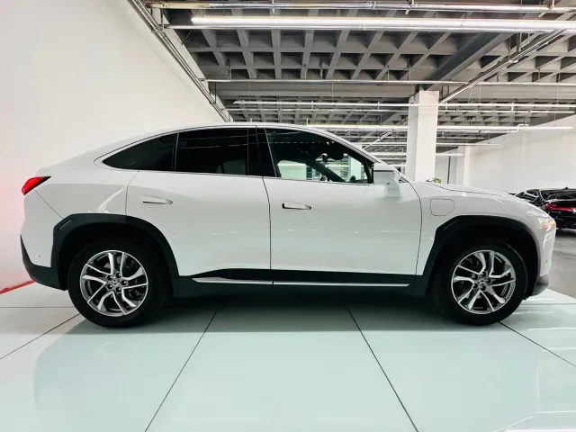 Nio EC6 — Фото автомобиля 7