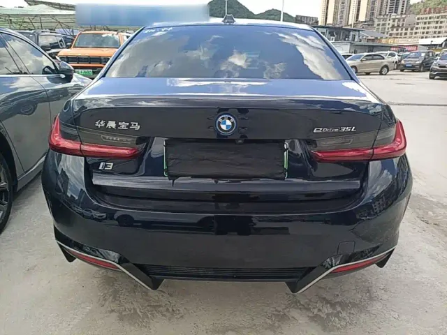 BMW i3 — Фото автомобиля 5