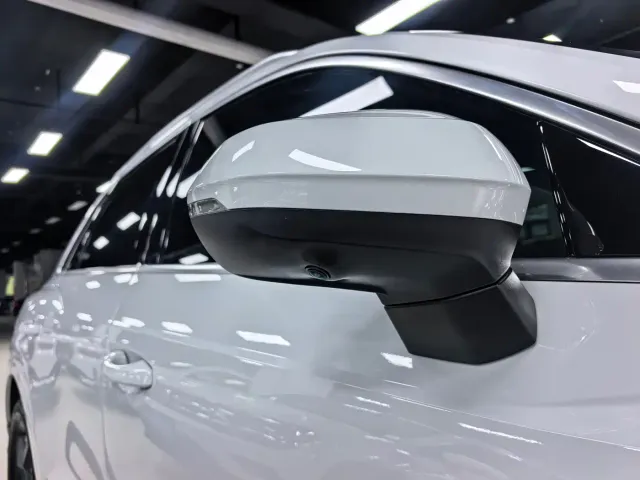Audi Q3 — Фото автомобиля 8