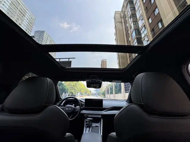 Geely Xingrui — Фото автомобиля 11