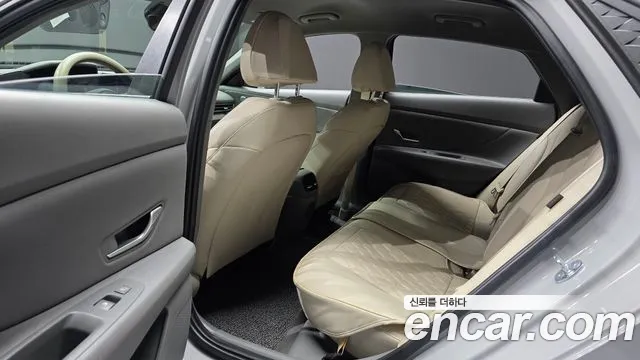 Hyundai Avante CN7 — Фото автомобиля 12