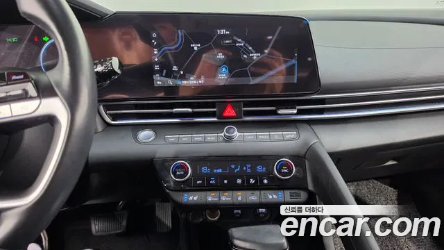 Hyundai AVANTE Avante (CN7) — Фото автомобиля 14