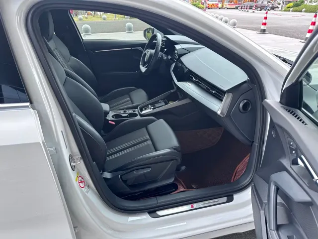 Audi A3 — Фото автомобиля 12