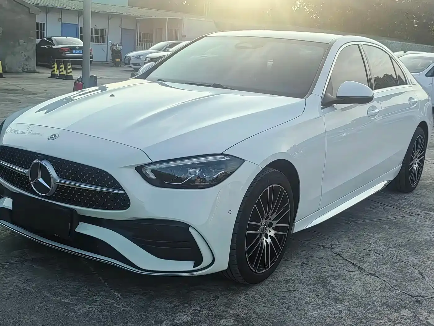 Mercedes-Benz Mercedes-Benz C-Class 2025 C 260 L Sport Edition — Фото автомобиля 4