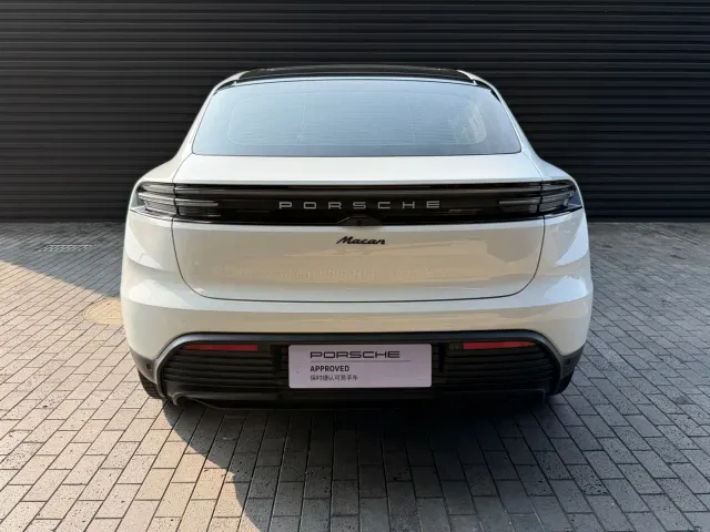 Porsche Macan EV — Фото автомобиля 6