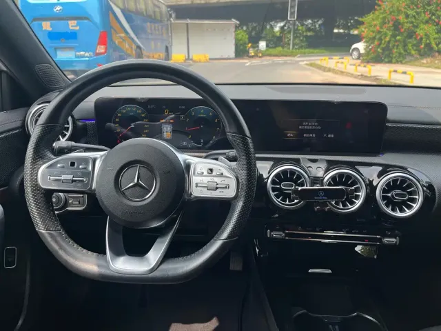 Mercedes-Benz A-Class — Фото автомобиля 13