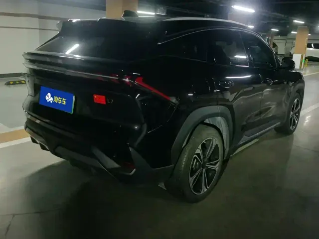Geely Galaxy L7 — Фото автомобиля 3