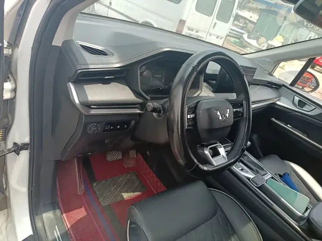 Wuling Jiachen — Фото автомобиля 5